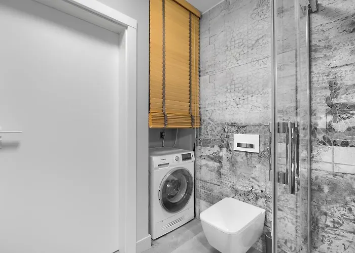 Grafitowa Modern Poznan